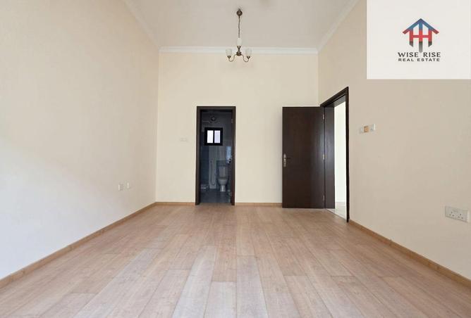 52011965 - Property Image 2