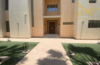 Compound - 4 Bedrooms - 4 Bathrooms for rent in Al Jasra - Northern Governorate