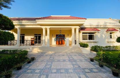 Compound - 5 Bedrooms - 4 Bathrooms for rent in Saar - Northern Governorate