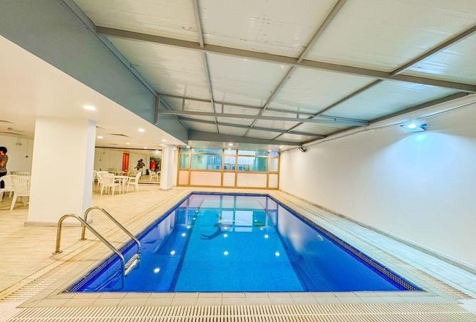 992386 - Property Image 2