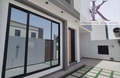 Villa - 4 - 5 for sale in Nuwaidrat - Central Governorate