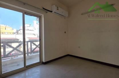 Apartment - 2 Bedrooms - 2 Bathrooms for rent in Gudaibiya - Manama - Capital Governorate