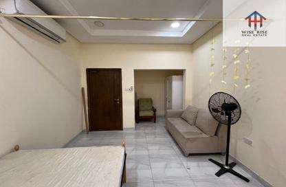 Apartment - Studio - 1 Bathroom for rent in Gufool - Manama - Capital Governorate