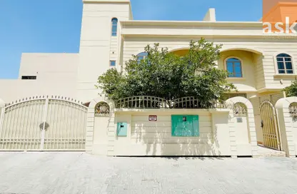 فيلا - 3 غرف نوم - 3 حمامات للايجار في الجفير - محافظة العاصمة