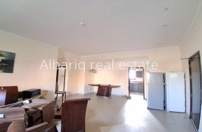 Apartment - 3 Bedrooms - 4 Bathrooms for rent in Hidd - Muharraq Governorate Apartment - 3 Bedrooms - 4 Bathrooms for rent in Hidd - Muharraq Governorate