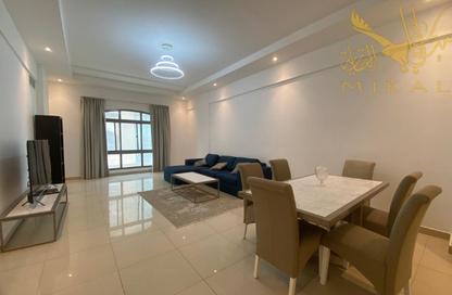 Apartment - 2 Bedrooms - 2 Bathrooms for rent in Segaya - Manama - Capital Governorate Apartment - 2 Bedrooms - 2 Bathrooms for rent in Segaya - Manama - Capital Governorate
