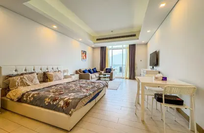 Apartment - Studio - 2 Bathrooms for rent in Al Juffair - Capital Governorate