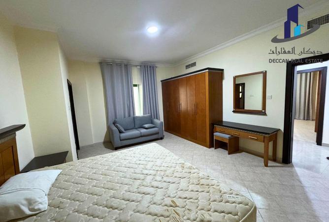 1002076 - Property Image 2