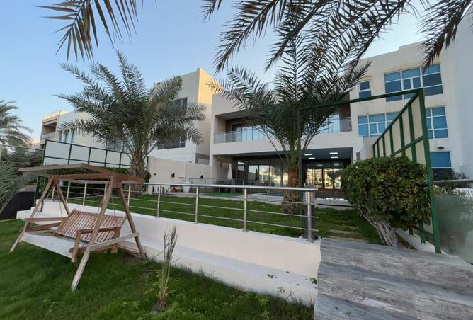 52830501 - Property Image 2