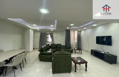 Apartment - 3 Bedrooms - 3 Bathrooms for rent in Zinj - Manama - Capital Governorate