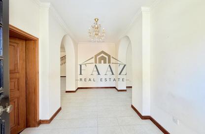 Villa - 4 Bedrooms - 4 Bathrooms for rent in Mahooz - Manama - Capital Governorate