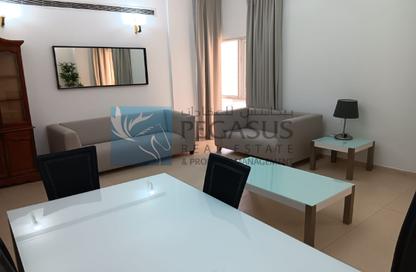 Apartment - 2 Bedrooms - 3 Bathrooms for rent in Al Juffair - Capital Governorate
