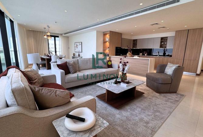 989251 - Property Image 2