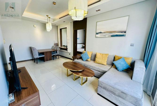 989104 - Property Image 2