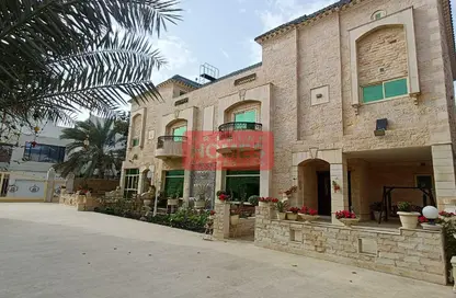 Villa - 6 Bedrooms - 7 Bathrooms for rent in Saar - Northern Governorate