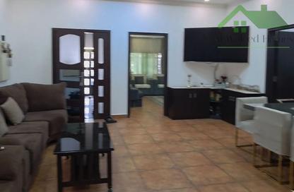 Apartment - 3 Bedrooms - 3 Bathrooms for rent in Gufool - Manama - Capital Governorate