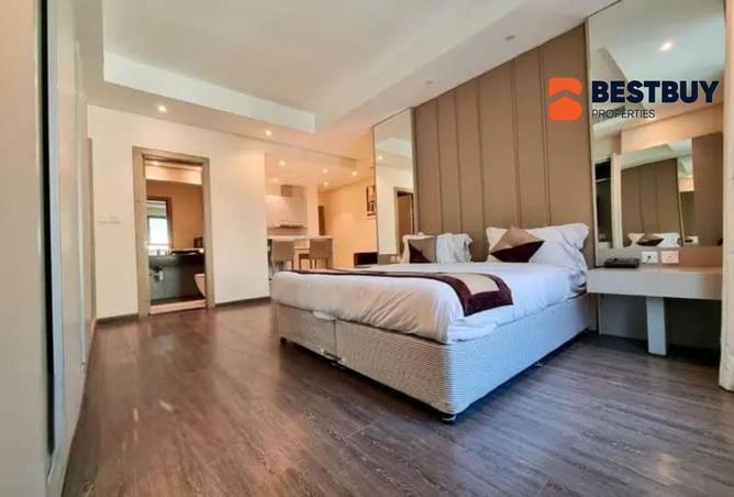 56301428 - Property Image 2