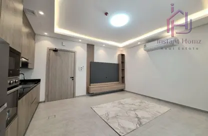 Apartment - 2 Bedrooms - 2 Bathrooms for rent in Janabiya - Northern Governorate