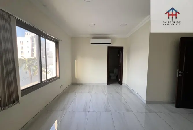 57790930 - Property Image 3