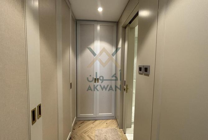 56890107 - Property Image 3