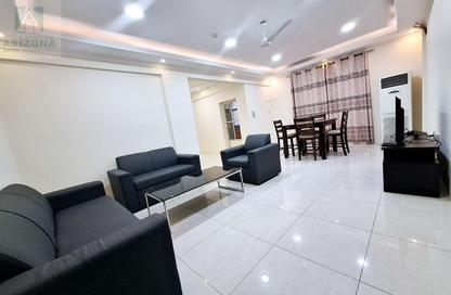 Apartment - 2 Bedrooms - 2 Bathrooms for rent in Al Juffair - Capital Governorate