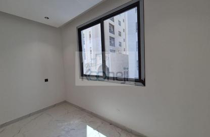 Apartment - 3 - 5 for sale in Hidd - Muharraq Governorate