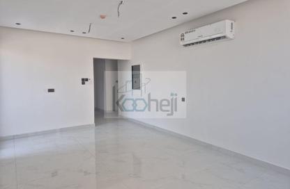 Apartment - 3 - 5 for sale in Hidd - Muharraq Governorate