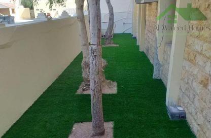 Villa - Studio - 7+ Bathrooms for rent in Isa Town - Central Governorate
