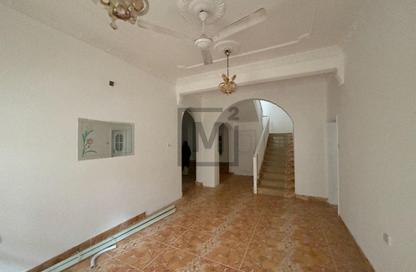 Villa - 3 Bedrooms - 4 Bathrooms for sale in Salmabad - Central Governorate