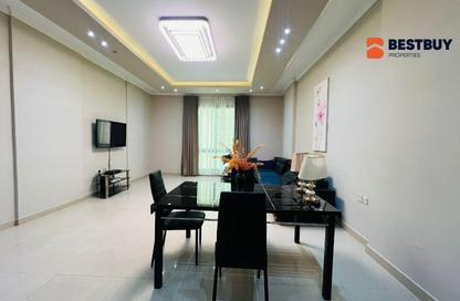 Apartment - 2 Bedrooms - 2 Bathrooms for rent in Al Juffair - Capital Governorate