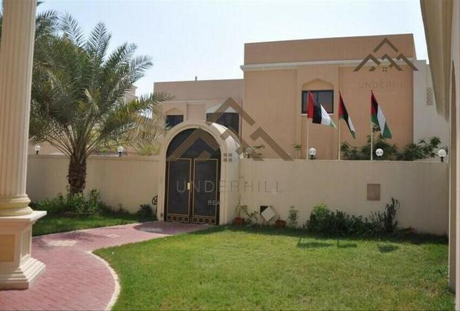 1002243 - Property Image 2