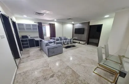 Apartment - 2 Bedrooms - 2 Bathrooms for rent in Al Burhama - Manama - Capital Governorate