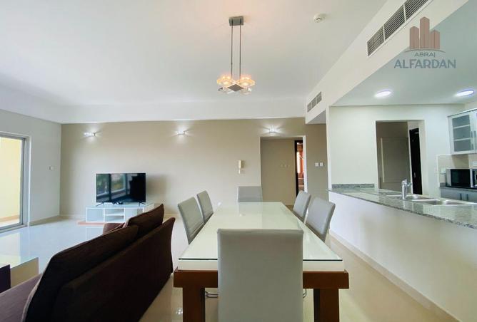 994383 - Property Image 2