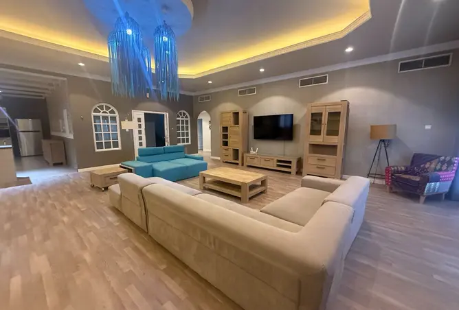 58413102 - Property Image 2