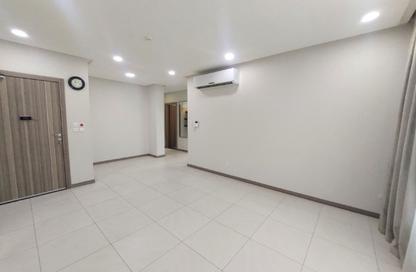 Apartment - 2 Bedrooms - 2 Bathrooms for rent in Hidd - Muharraq Governorate