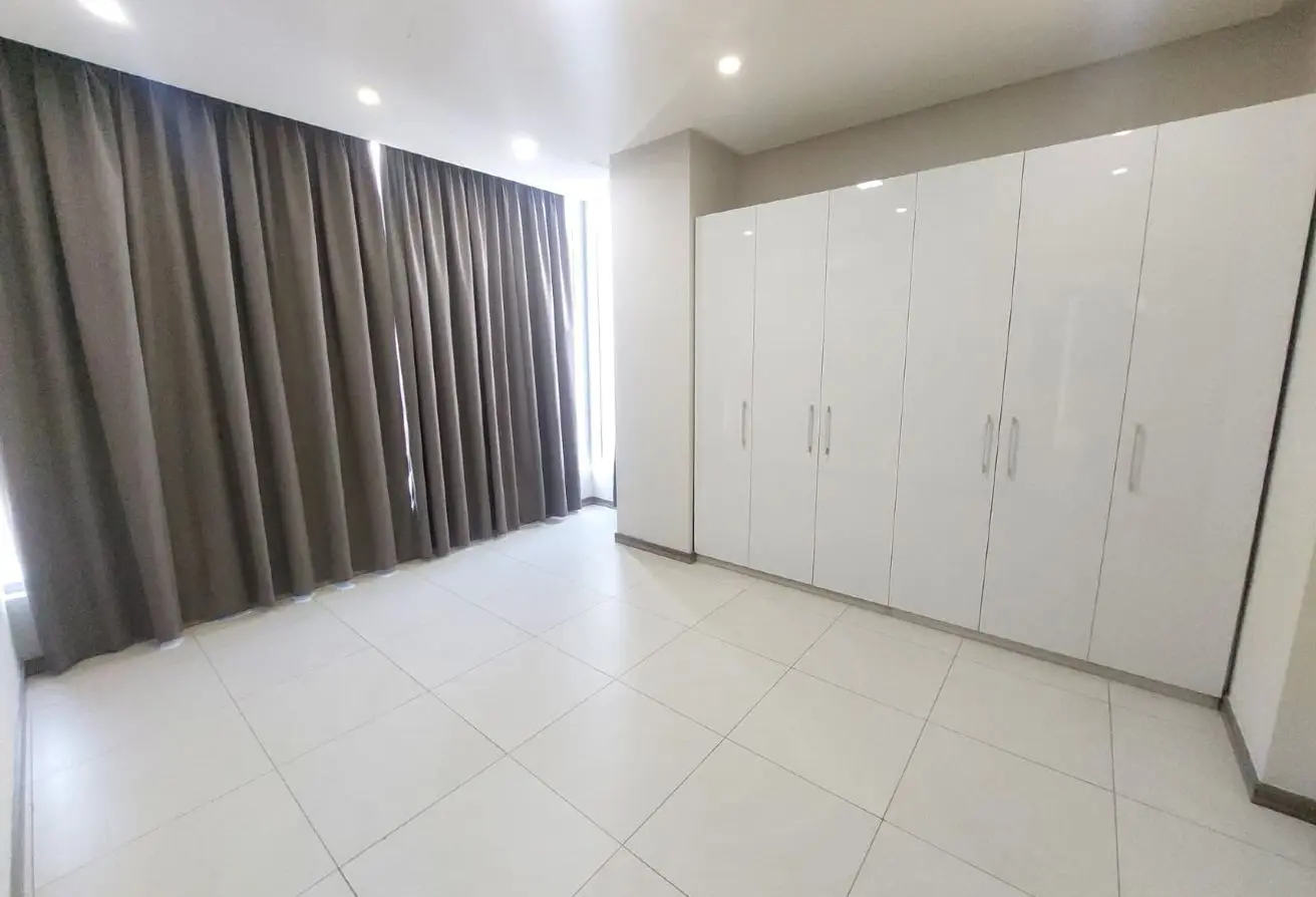 55892229 - Property Main Image