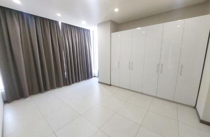 Apartment - 2 Bedrooms - 2 Bathrooms for rent in Hidd - Muharraq Governorate