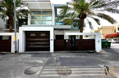 Villa - 3 Bedrooms - 4 Bathrooms for rent in Salmaniya - Manama - Capital Governorate