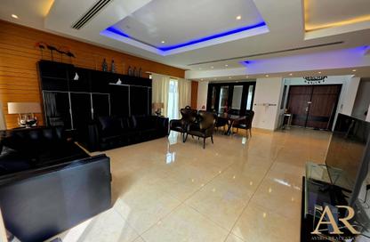 Villa - 3 Bedrooms - 4 Bathrooms for rent in Salmaniya - Manama - Capital Governorate