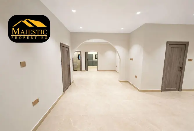 56610921 - Property Image 3