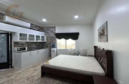 Apartment - Studio - 1 Bathroom for rent in Saar - Northern Governorate