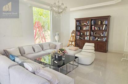 Villa - 3 Bedrooms - 4 Bathrooms for rent in Seef - Capital Governorate Villa - 3 Bedrooms - 4 Bathrooms for rent in Seef - Capital Governorate