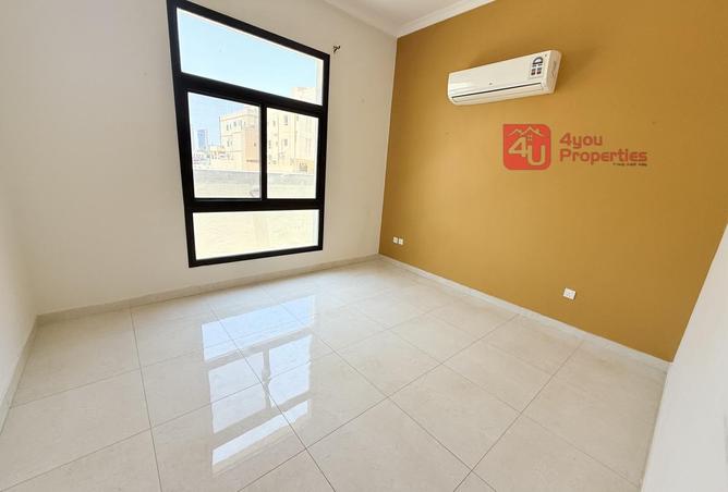 56890294 - Property Image 3