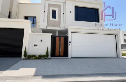 Villa - 4 Bedrooms - 5 Bathrooms for sale in Hamala - Northern Governorate