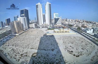 Apartment - Studio - 1 Bathroom for rent in Sanabis - Manama - Capital Governorate