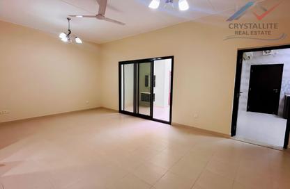 Villa - 5 Bedrooms - 5 Bathrooms for rent in Jannusan - Northern Governorate