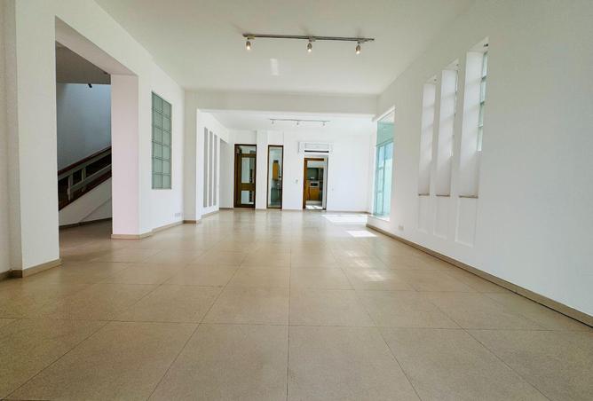 51957517 - Property Image 2