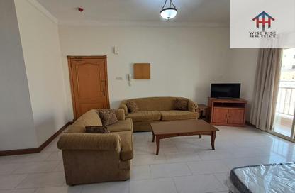 Apartment - Studio - 1 for rent in Gudaibiya - Manama - Capital Governorate Apartment - Studio - 1 for rent in Gudaibiya - Manama - Capital Governorate