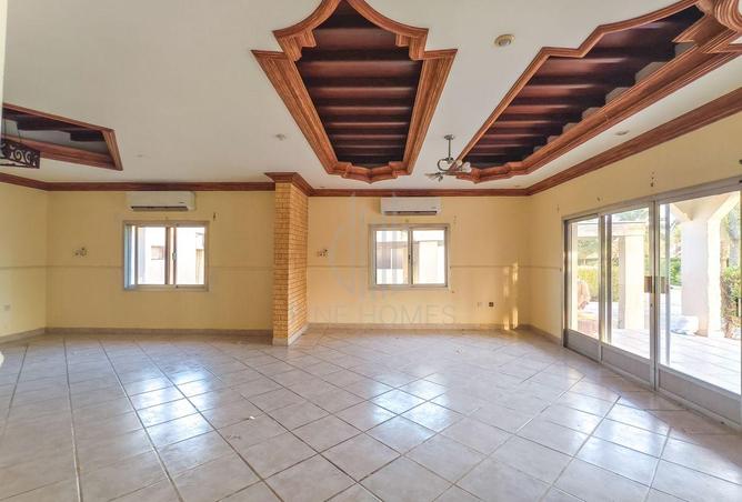 997889 - Property Image 3