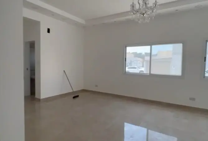 55454989 - Property Image 2